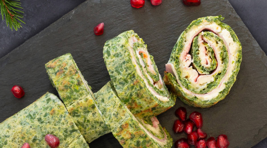 Spinatrolle mit Thüringer Kochschicken und Frischkäse gefüllt